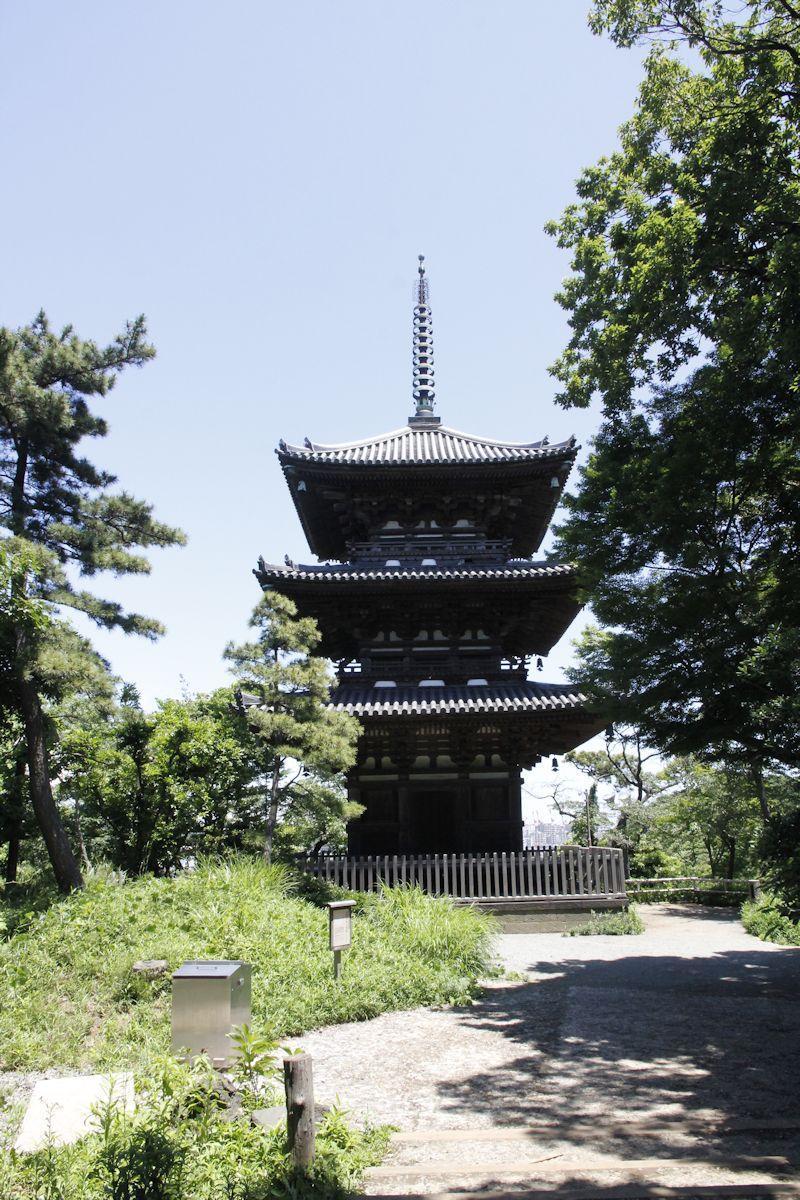 Three-Story Pagoda of Old Tomyoji 三溪園外苑 04 旧燈明寺三重塔